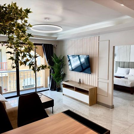 Grand Orlov Apart Hotel Patong Bagian luar foto