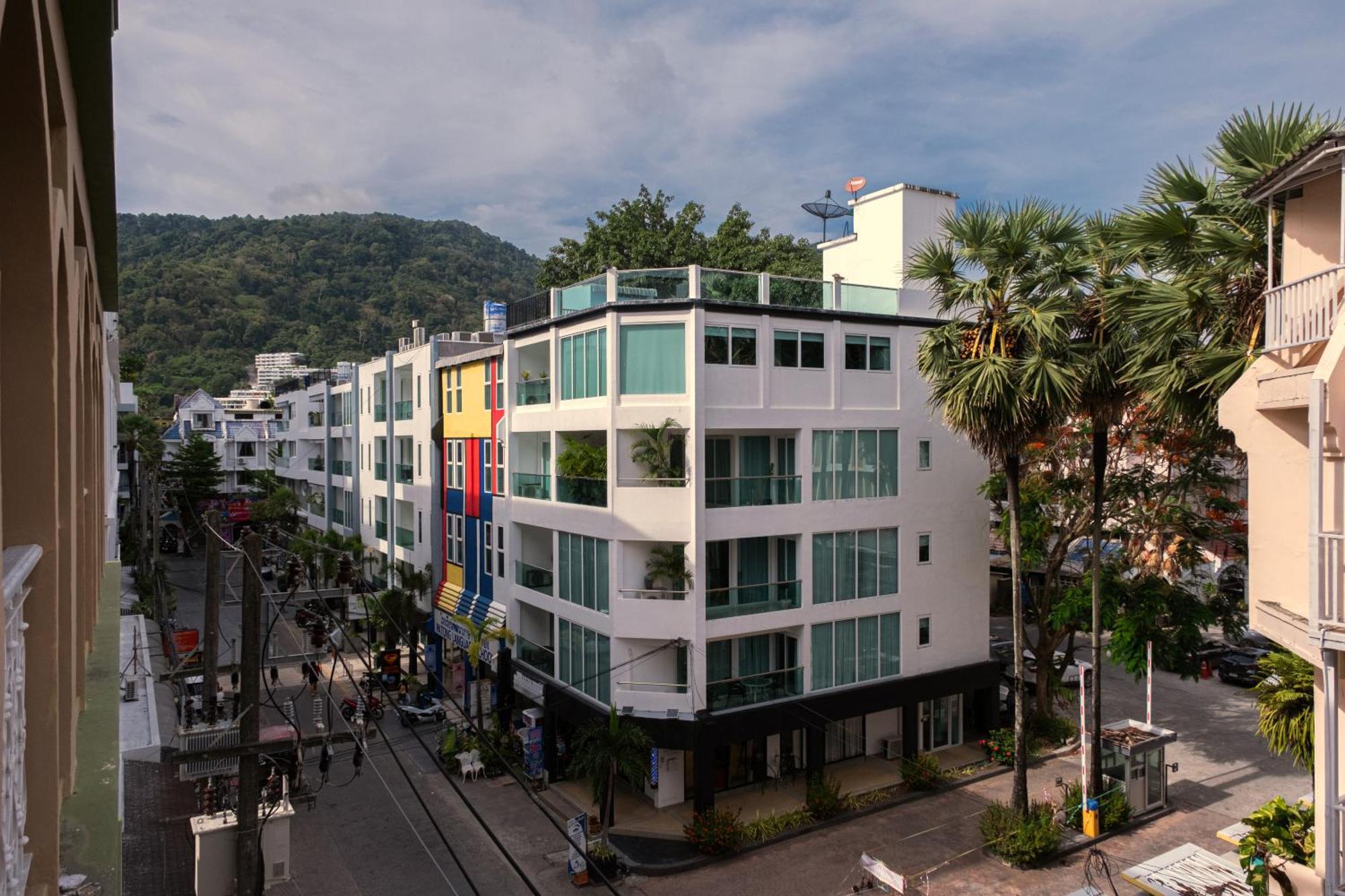 Grand Orlov Apart Hotel Patong Bagian luar foto