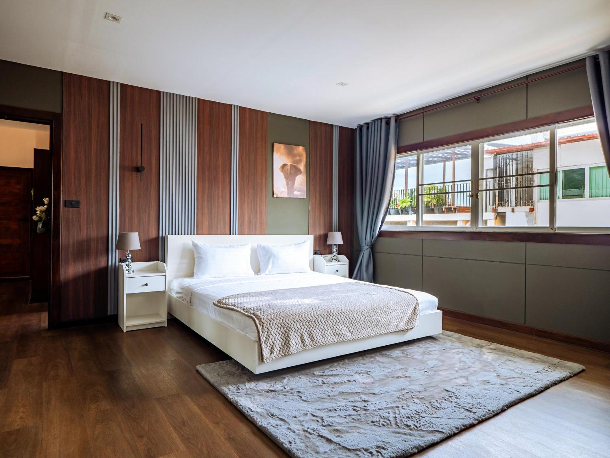 Grand Orlov Apart Hotel Patong Bagian luar foto