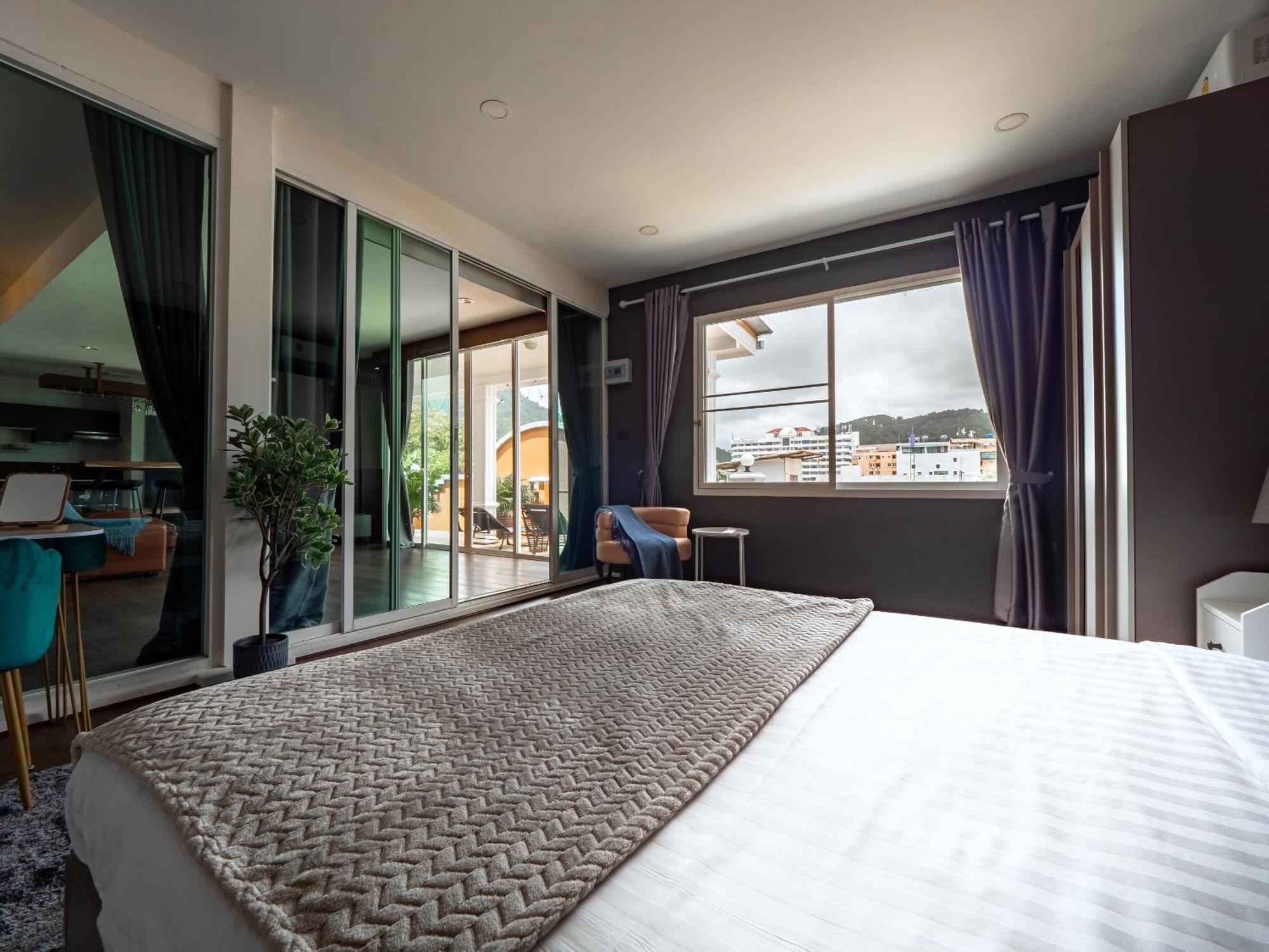 Grand Orlov Apart Hotel Patong Bagian luar foto