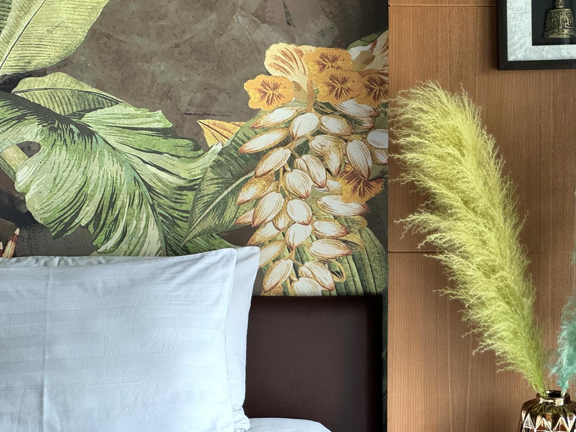 Grand Orlov Apart Hotel Patong Bagian luar foto