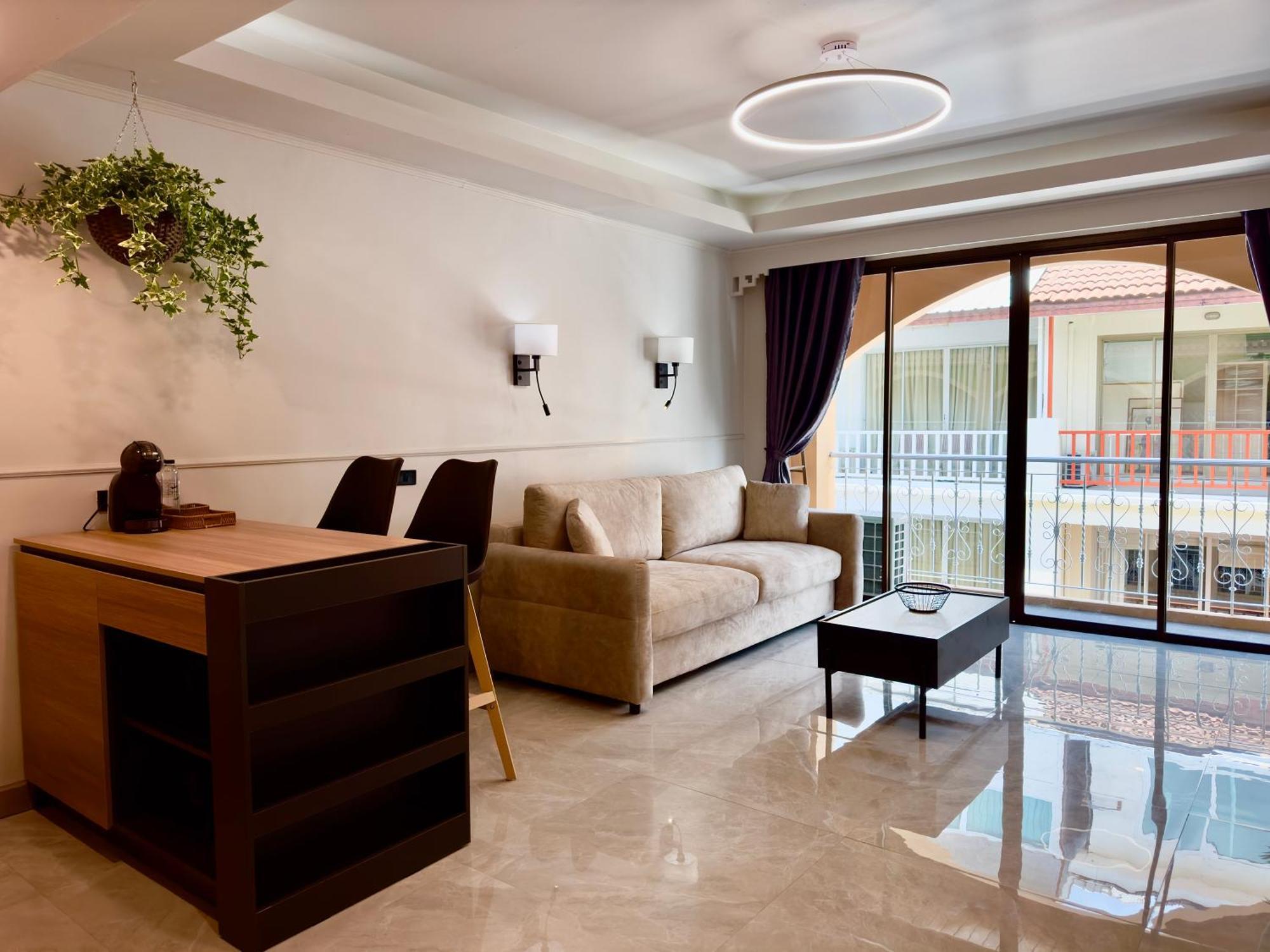 Grand Orlov Apart Hotel Patong Bagian luar foto